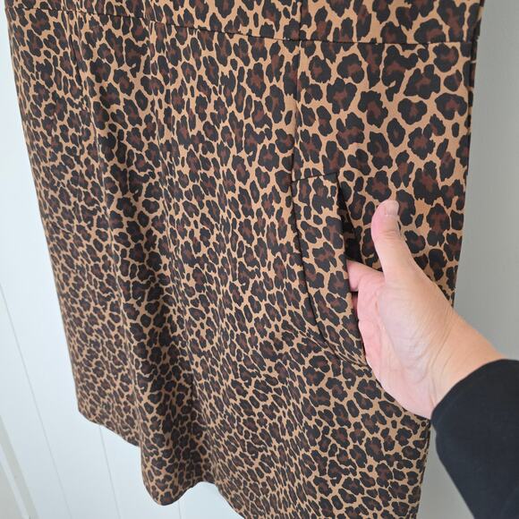 Lands' End Leopard Sheath Dress Sleeveless Stretch Knit Office Size 16 - Picture 5 of 9